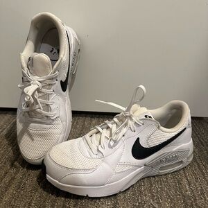 Women’s Nike Air Max